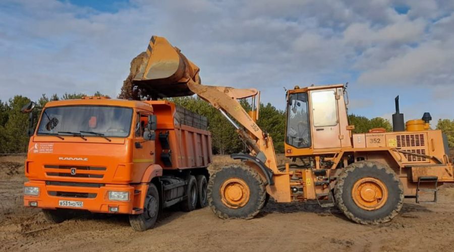 Минтранс Алтайского края просит «дать добро» на безальтернативные закупки дорожной техники из-за горящих сроков