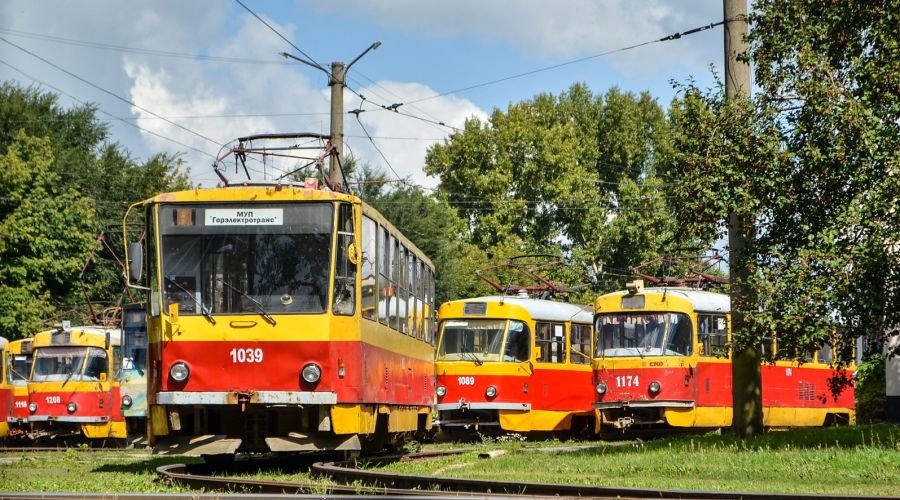 Водители барнаульских трамваев вынуждены уходить в простой из-за нехватки вагонов?