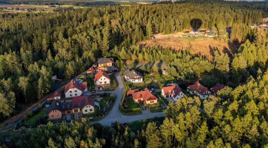 Вице-спикер Алтайского Заксобрания анонсировал строительство жилья для сельских бюджетников