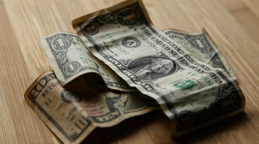 Министр оценил влияние «валютных» санкций на расчеты алтайских предприятий с зарубежными партнерами