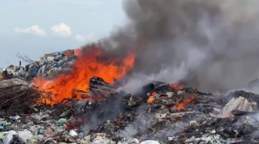 Пожар на каменской свалке спровоцировал «фейковые вбросы» о строительстве мусорного завода под Павловском?