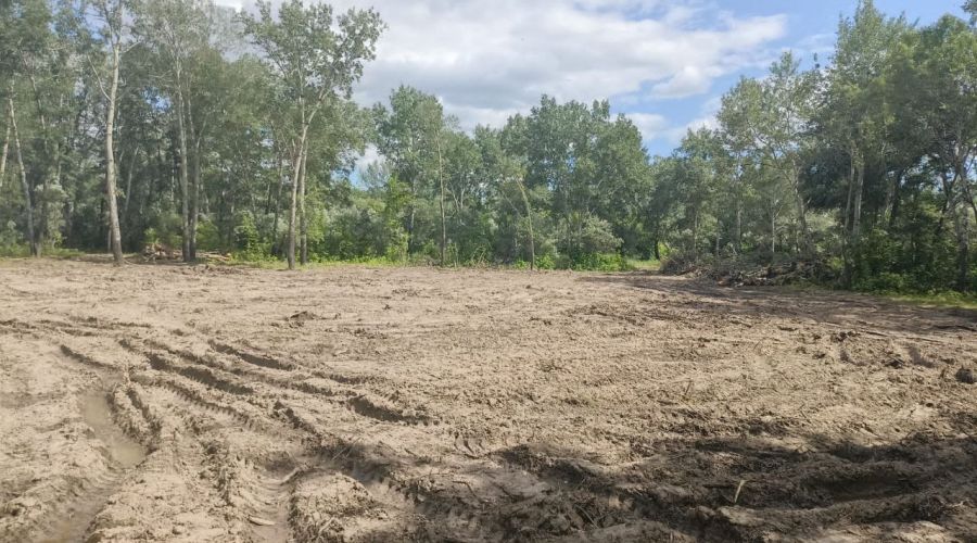 Подрядчик объяснил длительную паузу на стройплощадке набережной в Рубцовске