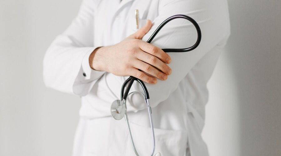 Минздрав ответил на обеспокоенность жителей Бийска в связи с оттоком кадров из ЦГБ