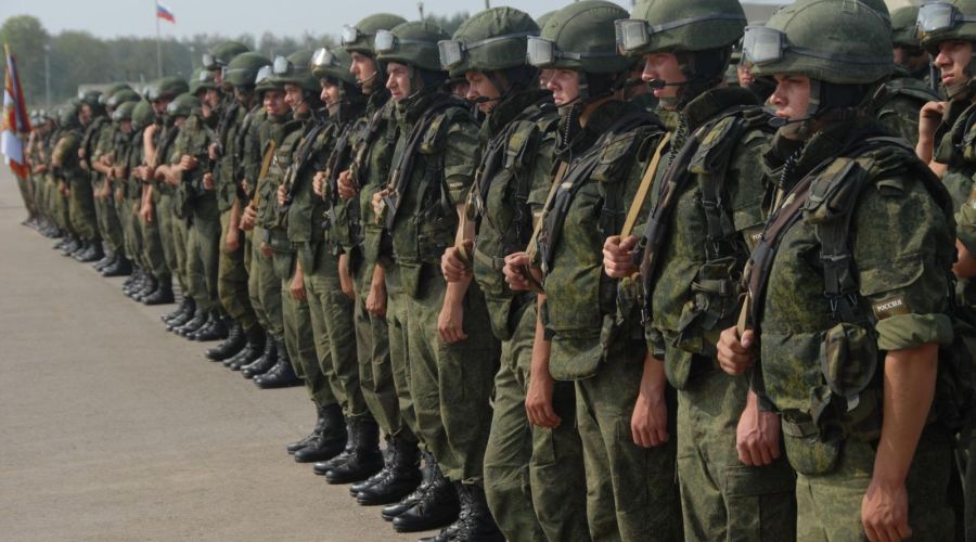 В «двух Алтаях» увеличили выплаты контрактникам, которые будут участвовать в СВО