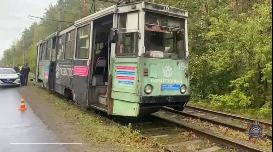 Пожилой мужчина погиб под колесами трамвая в Бийске