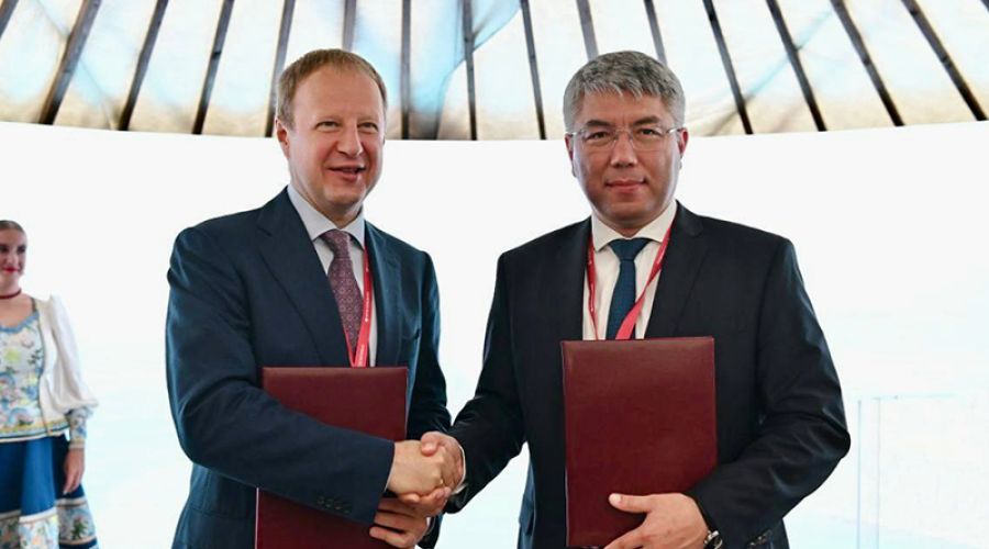 Глава Алтайского края на ВЭФ договорился о сотрудничестве с Бурятией и дальнейшей газификации