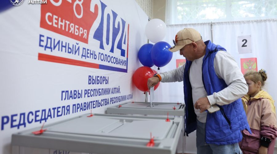Пятая часть избирателей приняла участие в первом дне голосования в Республике Алтай