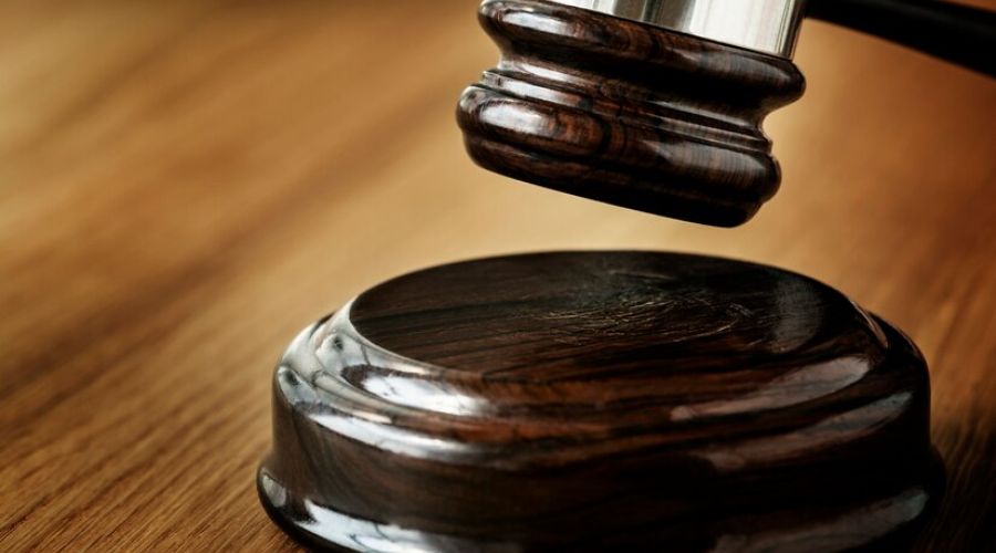 Суд обязал депутата Алтайского Заксобрания заплатить за неосновательное обогащение