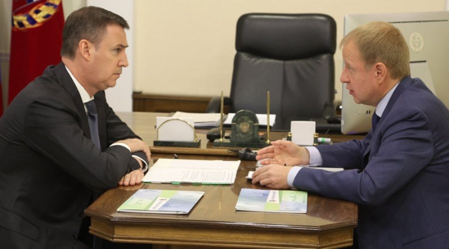 Вице-премьер РФ обсудил с алтайским губернатором создание системы по обращению с ТКО