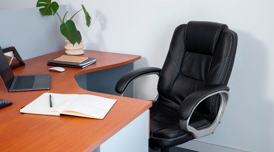 Сразу в двух районах Алтайского края могут смениться руководители