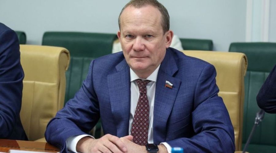 Алтайский сенатор провел в Совфеде круглый стол по защите прав туристов