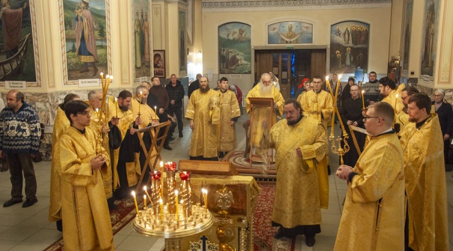 В Барнаульской епархии ответили на возмущение граждан по поводу платных «услуг»