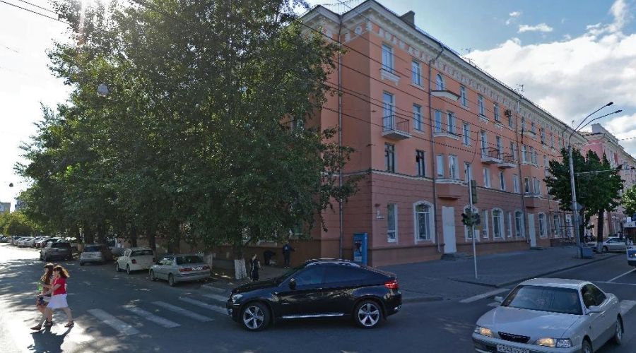 В Барнауле обновят фасад и «внутренности» еще одной «сталинки» на проспекте Ленина