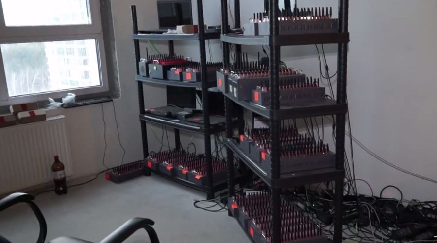 В Барнауле нашли SIM-фермы<span style=