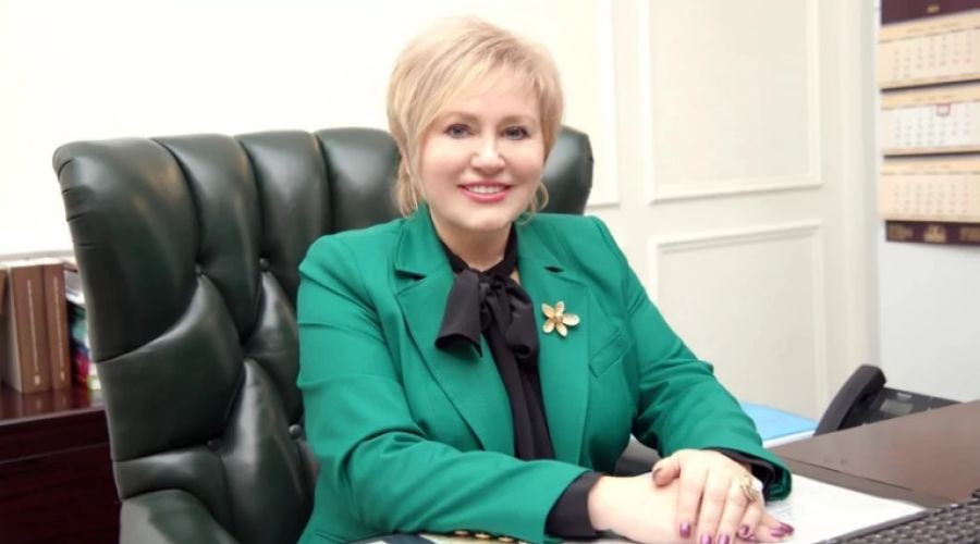 Президент присвоил почетное звание ректору Алтайского медуниверситета