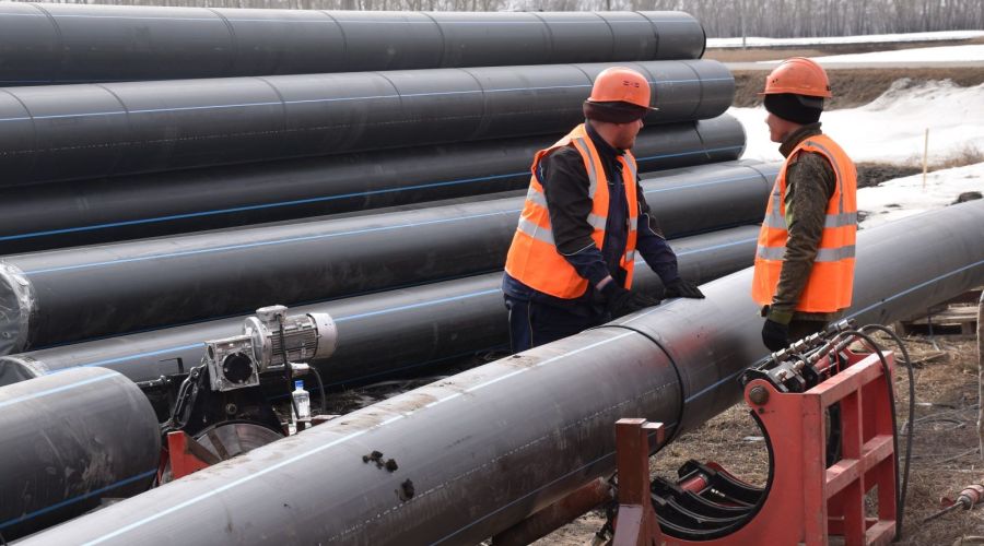 Проблемные участки водопровода в Шипуновском районе приведут в порядок за 78 млн рублей