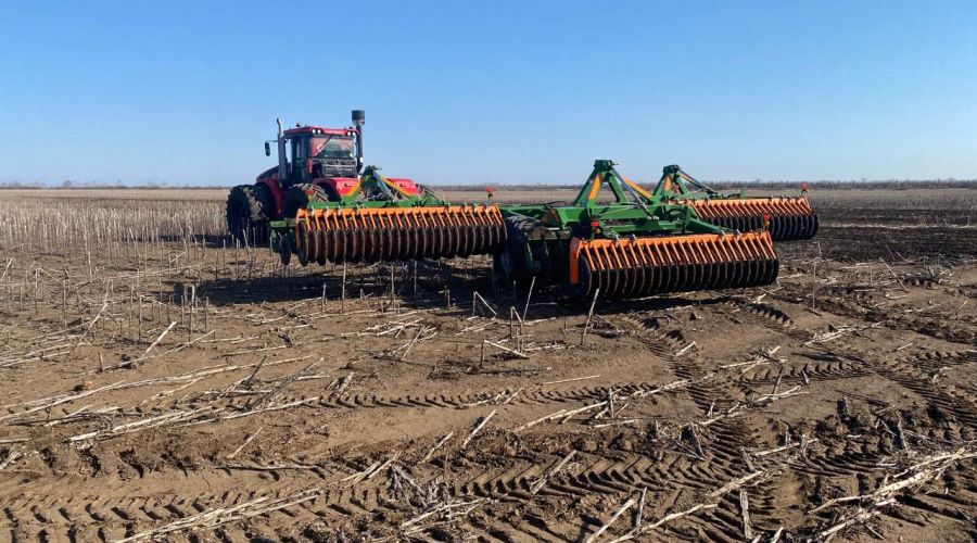 Алтайские аграрии приступили к первым полевым работам
