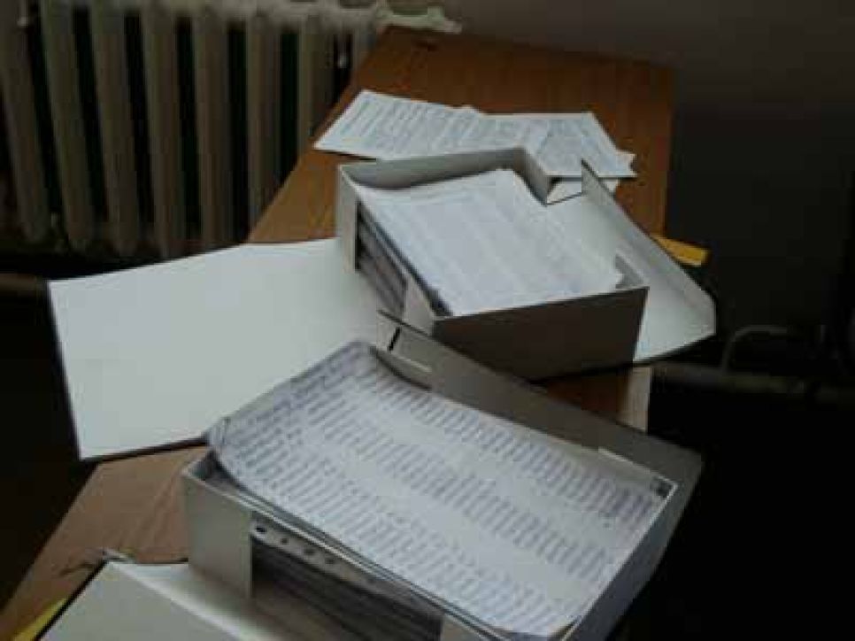 фоторепортаж с акции "антикапитализм-2004" в барнауле, 11.09.04.