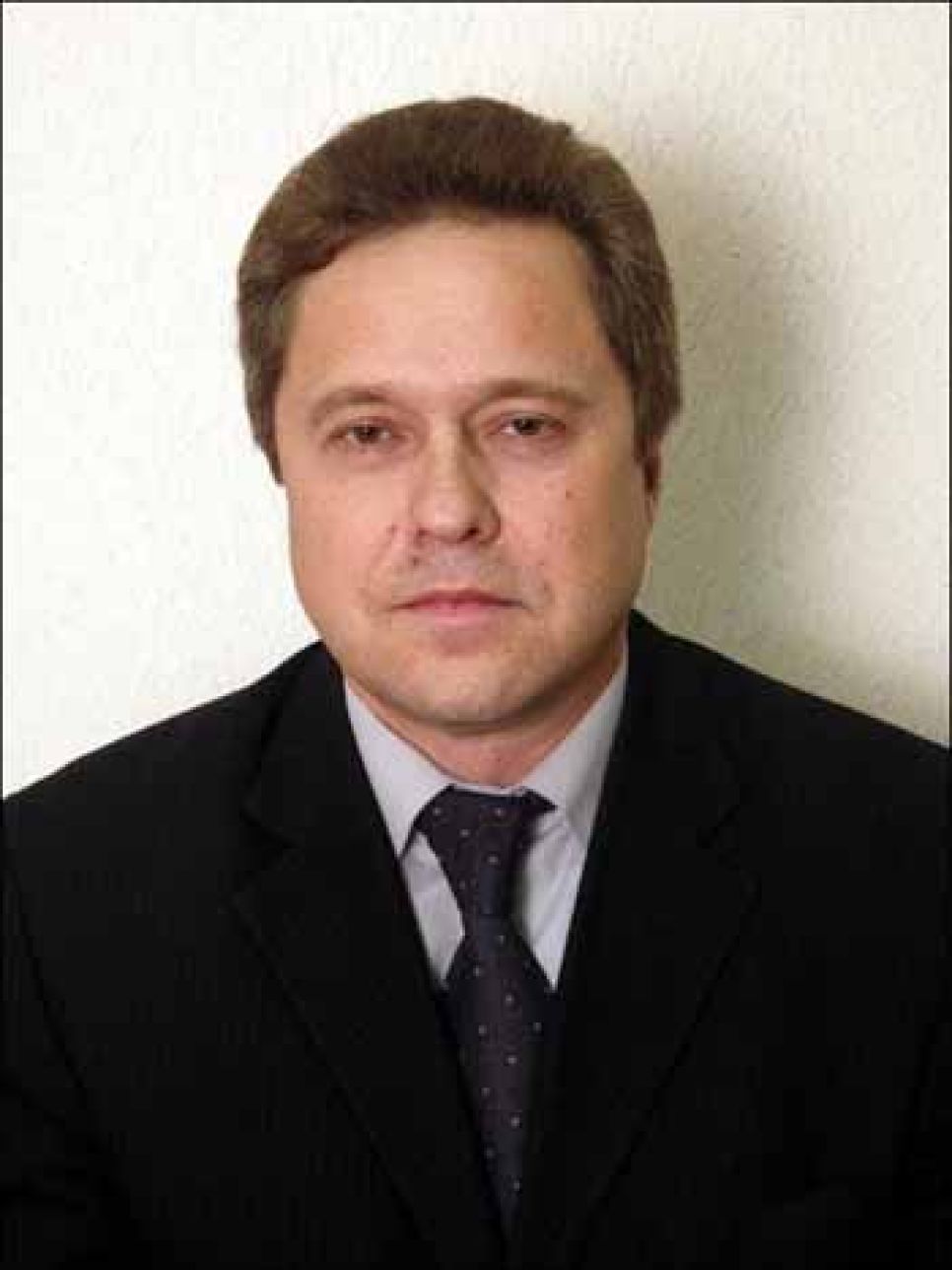 В мэрии Барнаула три новых председателя комитетов -
физкультуры, образования и организационно-контрольного.