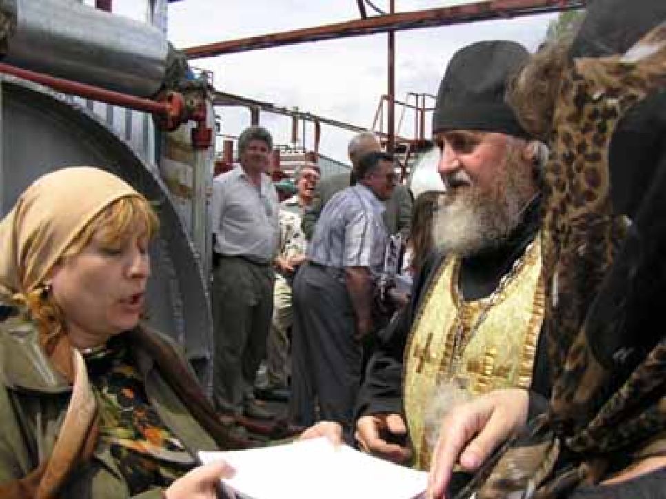 В Алтайском крае открылся первый завод по переработке
углеводородного сырья.