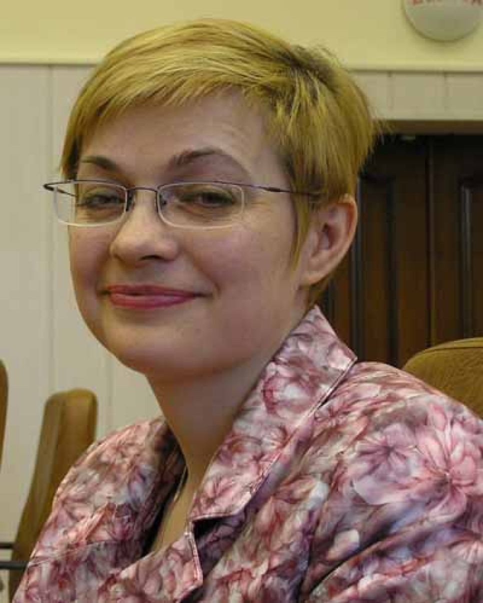 Юные (и не очень) алтайские депутаты обсуждали на третьей
сессии направления своей работы и проблемы получения жилья
молодыми семьями.