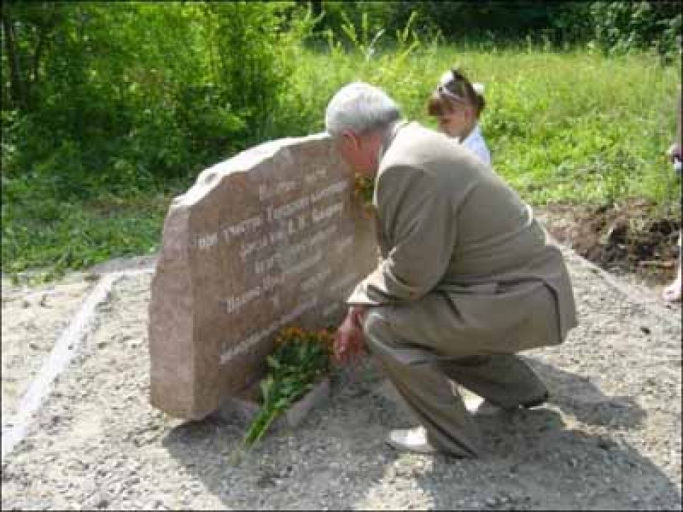 В Барнауле состялась закладка камня храма Иоанна Предтечи. В
Административном центре одним храмом стало больше, а одним парком -
меньше.