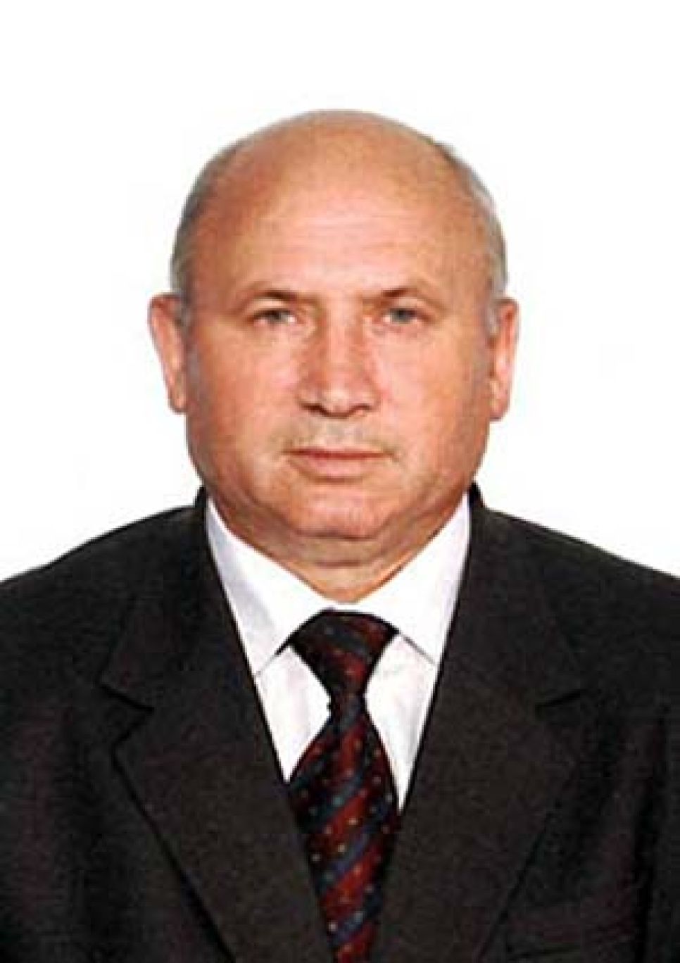 Начальником Аналитического управления администрации Алтайского
края назначен бывший старший офицер МВД Виктор Кузнецов.