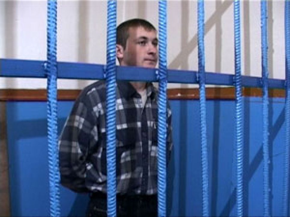 Милиционерами Алтайского края задержан
17-летний похититель подростка - сына  
известного предпринимателя Родинского района.