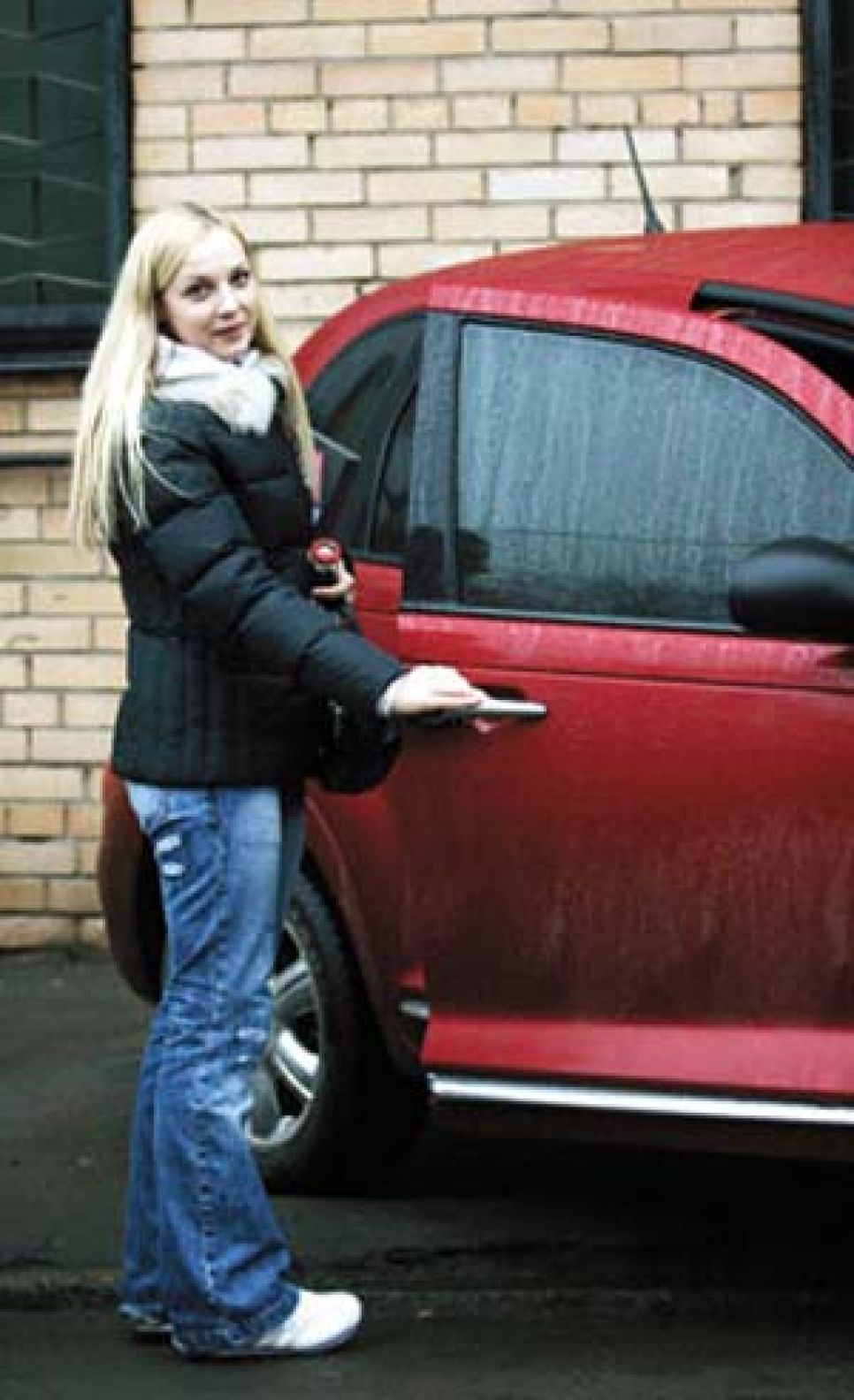 Дочь Евдокимова не признает брата: о буднях девушки рассказала
газета "Жизнь"...