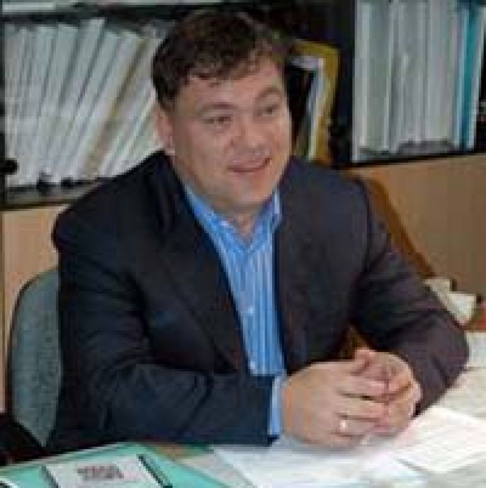 Лидер депутатской группы "Объединенные депутаты" в Алтайском крайсовете
Евгений Вдовин: "Вхождение России во ВТО позволит оздоровить экономику
края".