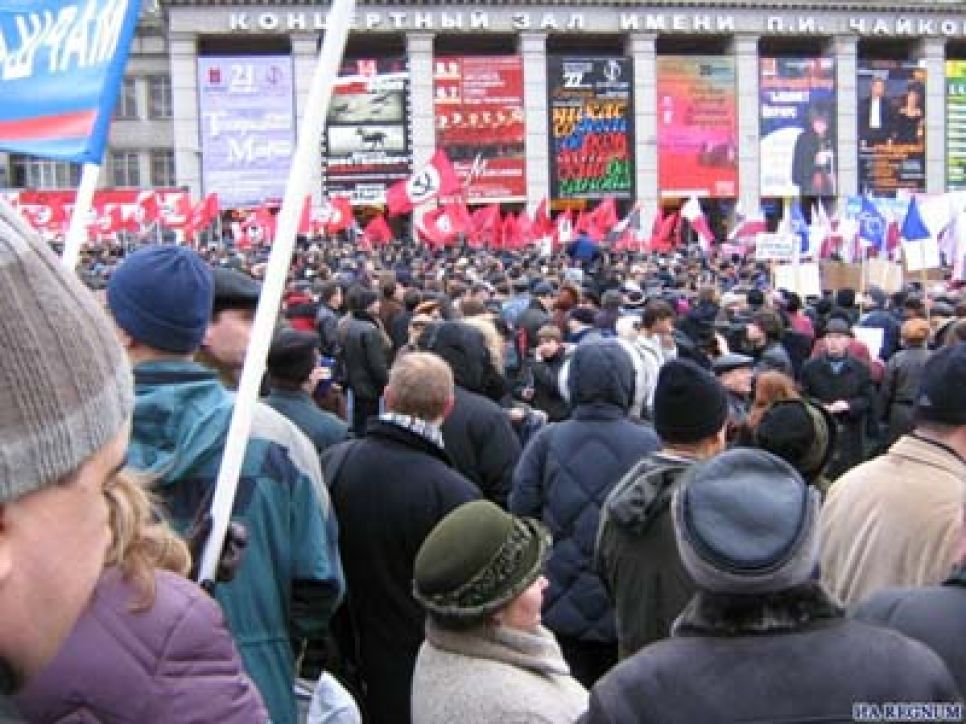 Барнаульский думец Владимир Рыжков о "Марше несогласных" в
Москве: "Чрезмерная полицейщина!"