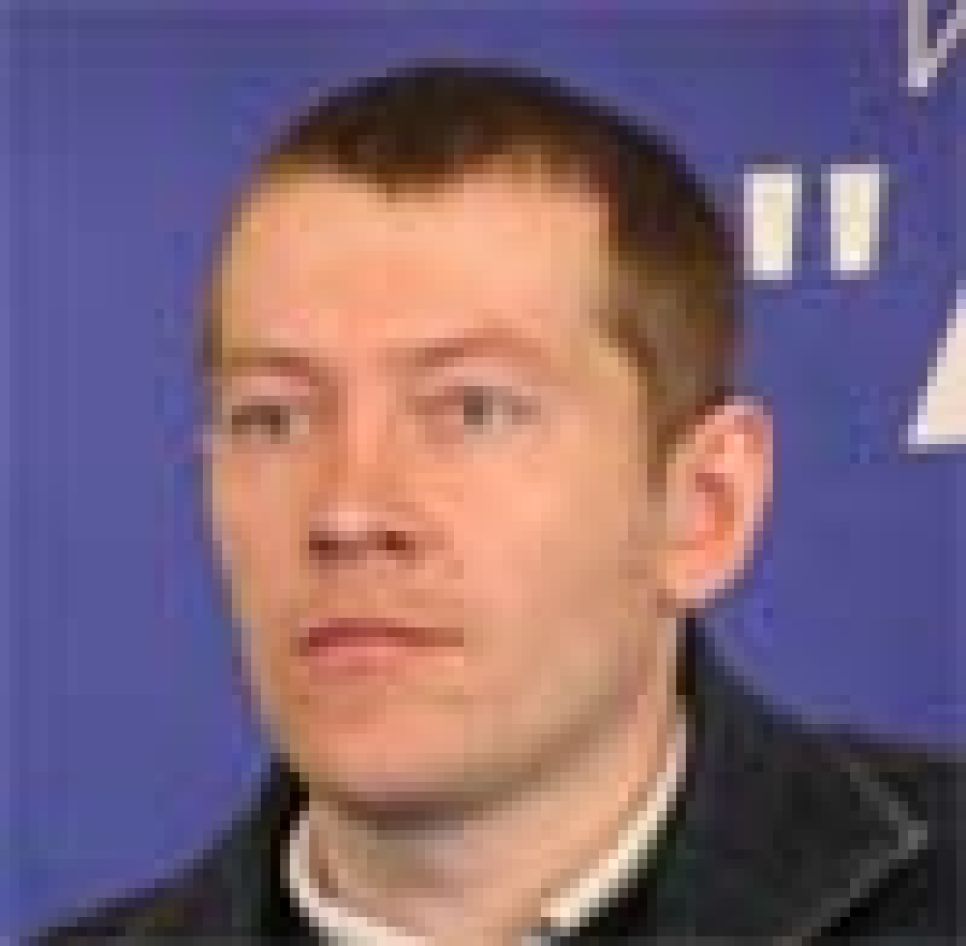 Оператор Алейской телекомпании пострадал от рук "защитников
Отечества".