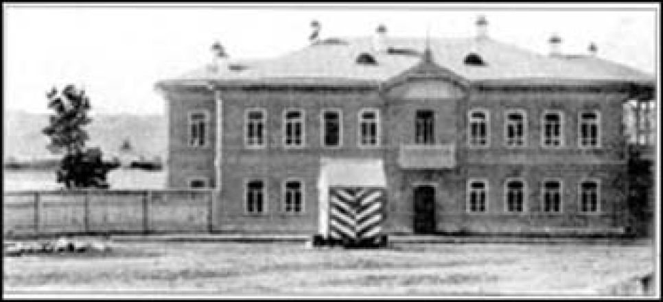 Забрав земли Барнаула, государство может
заявить о том, что ему принадлежат и земли под
Новосибирском?