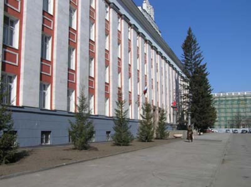 Журналист Валерий Савинков: Кирдык елочкам или за что наши вожди
так не любят край, где они живут?