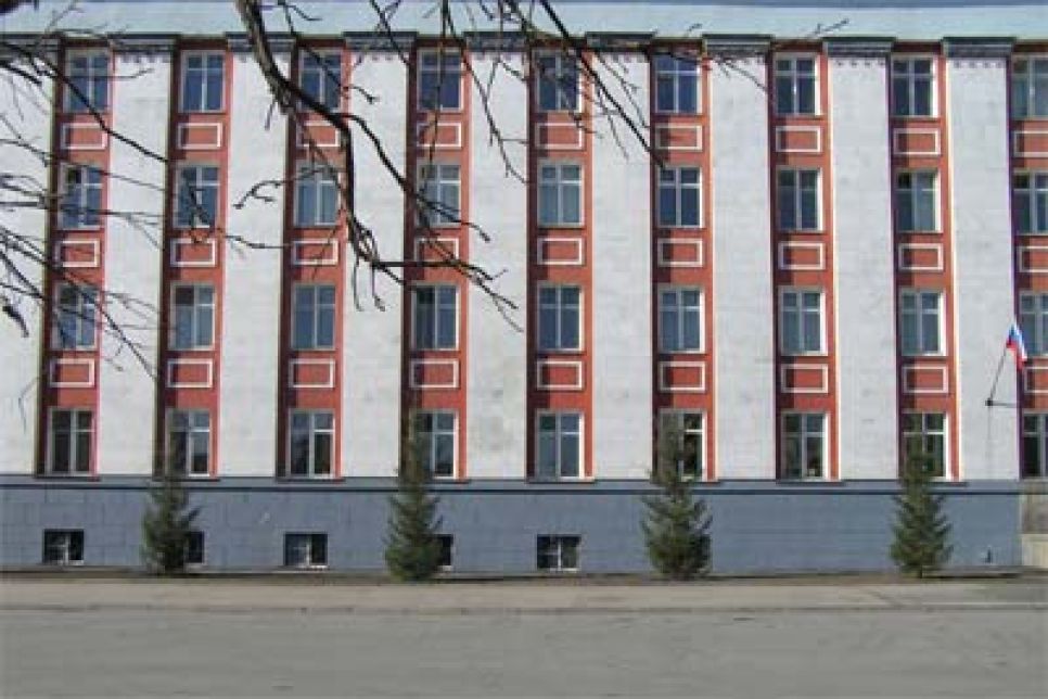 Журналист Валерий Савинков: Кирдык елочкам или за что наши вожди
так не любят край, где они живут?