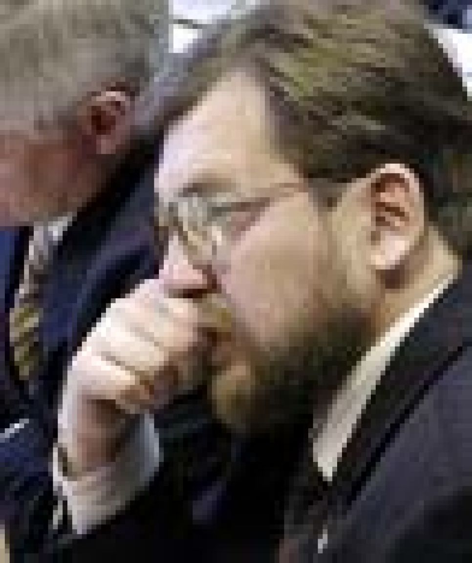 Депутат алтайского крайсовета Александр Гаврилов о принятии
закона, регулирующего лесные отношения: "Теперь в Алтайском крае
не будет леса!"