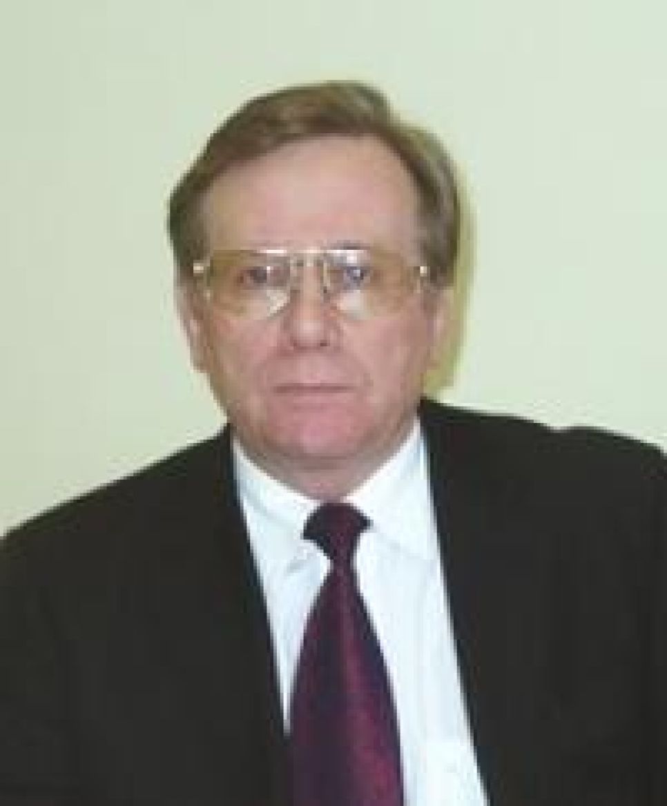 Бывший вице-губернатор Алтайского края Владимир Псарев
назначен заместителем полномочного представителя президента в
Сибирском федеральном округе.