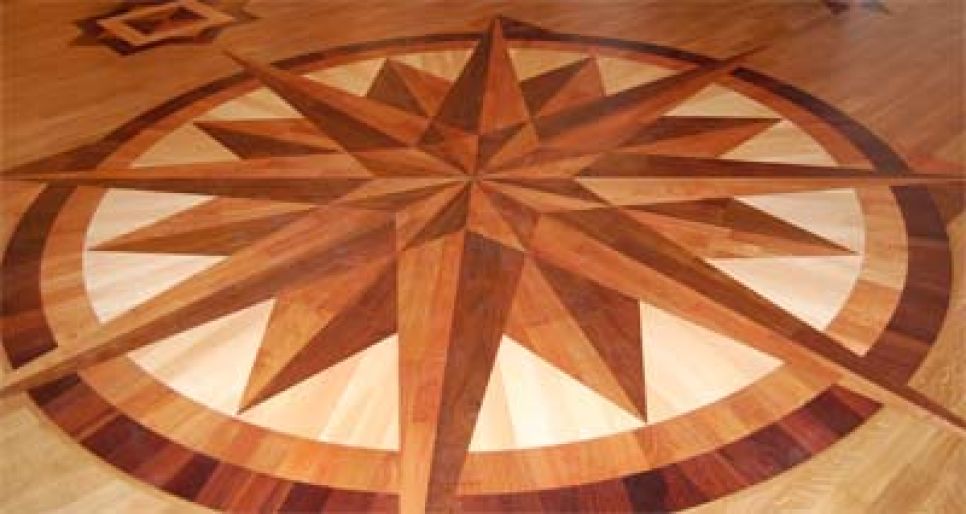 После продолжавшейся в течение 7 лет реконструкции состоялось
официальное открытие филармонии Алтайского края.