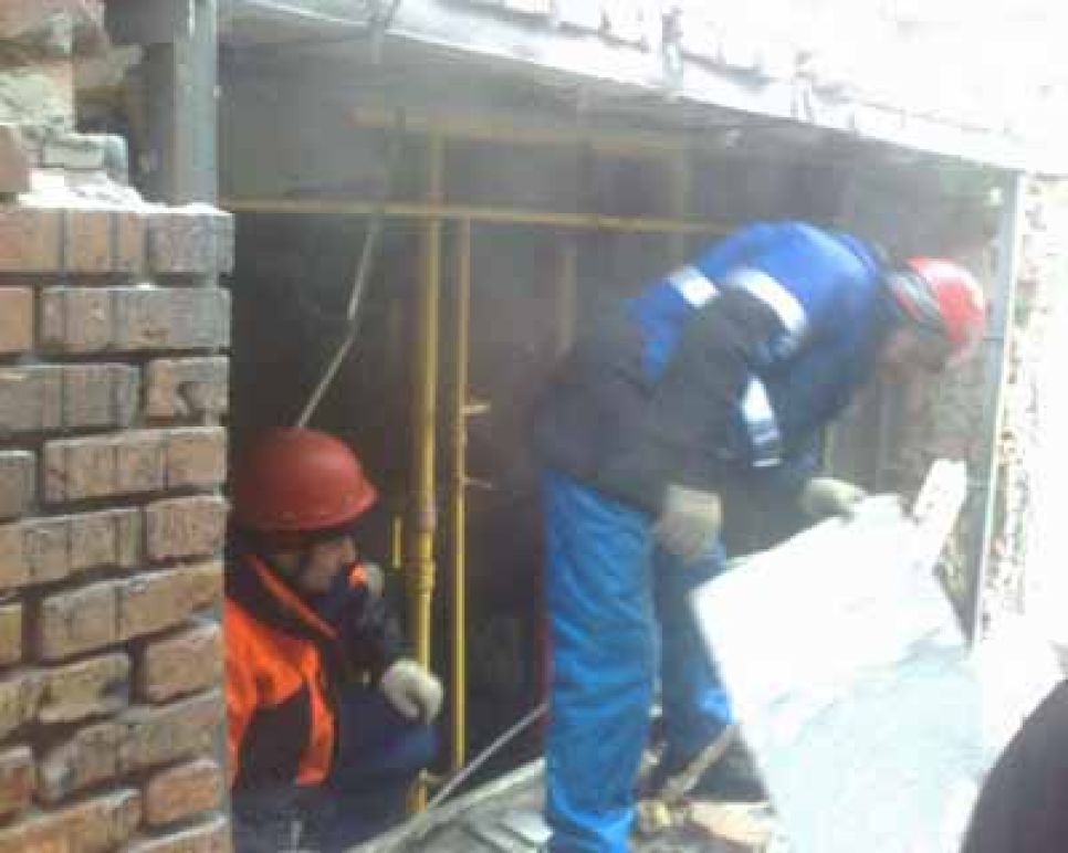 В одном из магазинов Барнаула взорвался
водяной котел, есть пострадавшие (фоторепортаж).