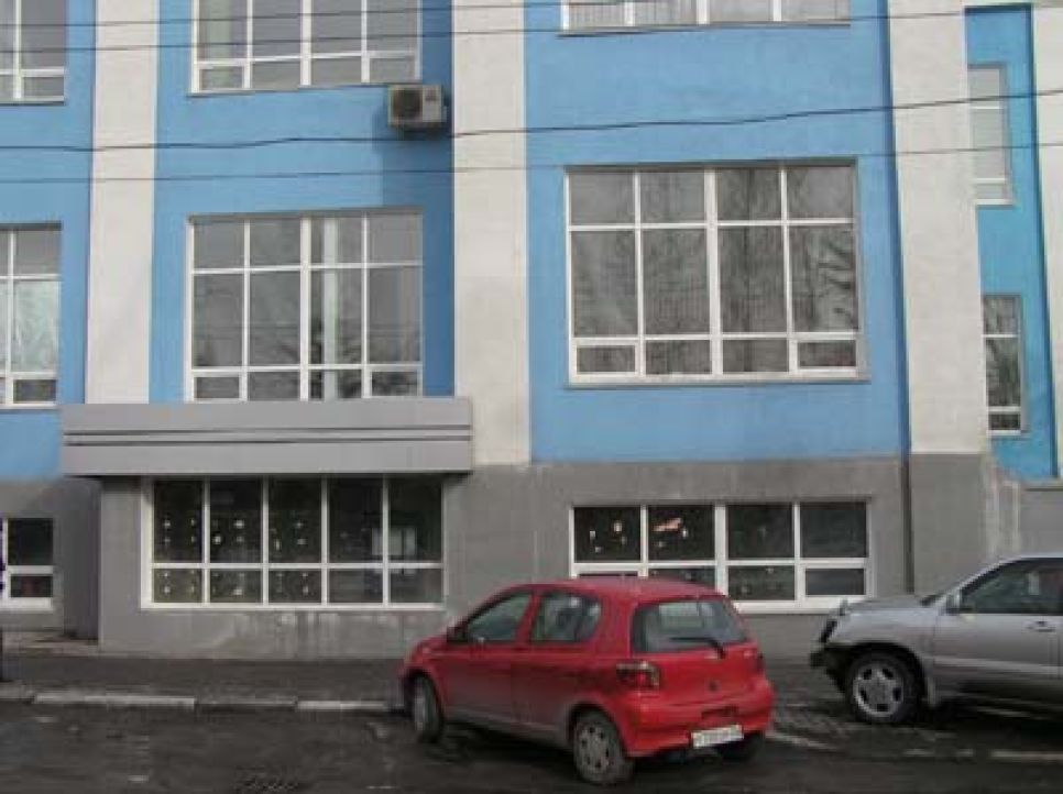 Клуб журналистов Алтайского края обещали
открыть ко дню Российской печати. Теперь открытие обещают ко Дню
дурака...