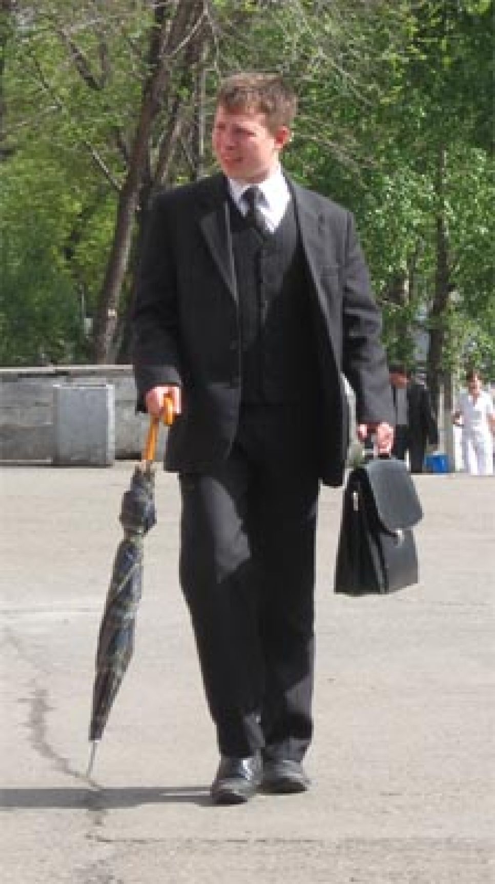 Антон Епихин о своем письме с угрозами терактов: граждански
активной молодежи в России сейчас просто нечего делать...