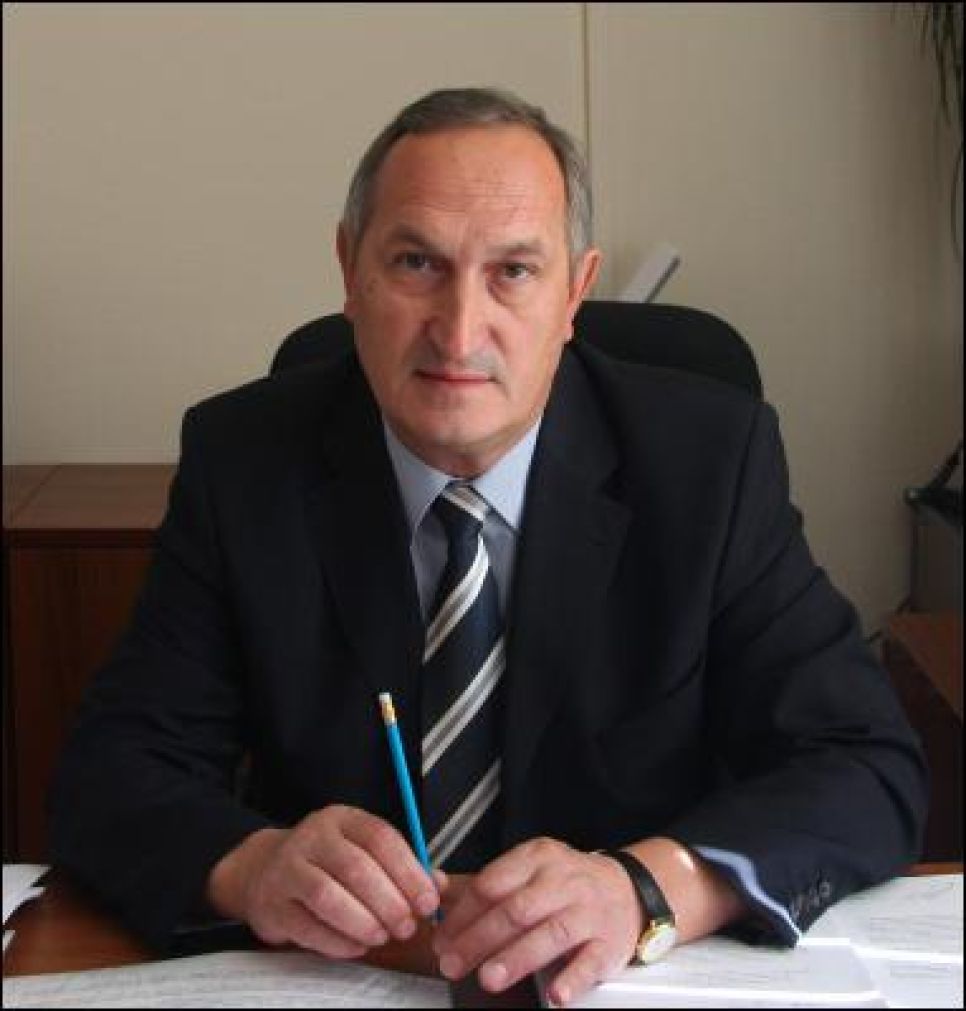 Вице-губернатором Алтайского края назначен бывший заместитель
полпреда Драчевского - Анатолий Щербинин.