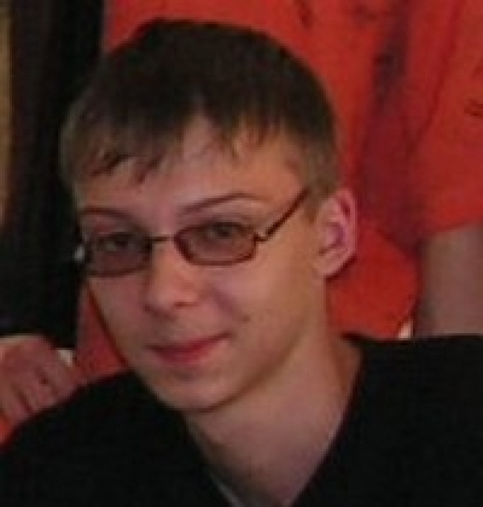 Молодой алтайский коммунист Данил Полторацкий о недостатках
своей партии, новых методах работы и отношениях комсомола и крайкома
КПРФ.