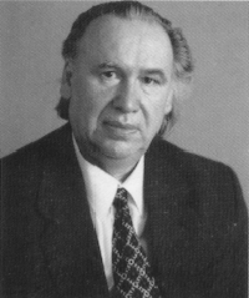 12 ноября умер бывший ректор Алтайского технического
университета профессор Владимир Евстигнеев.