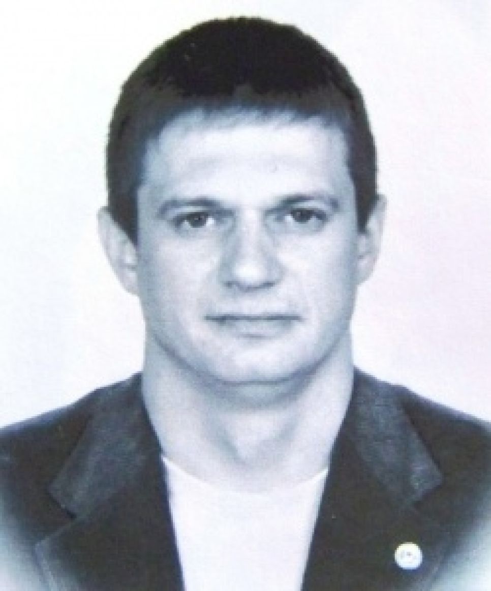 Организатор убийства президента
Ассоциации игорного бизнеса Сибири Игоря Шулякова,
застреленного более 10 лет назад  в Республике Алтай,
объявлен в международный розыск.