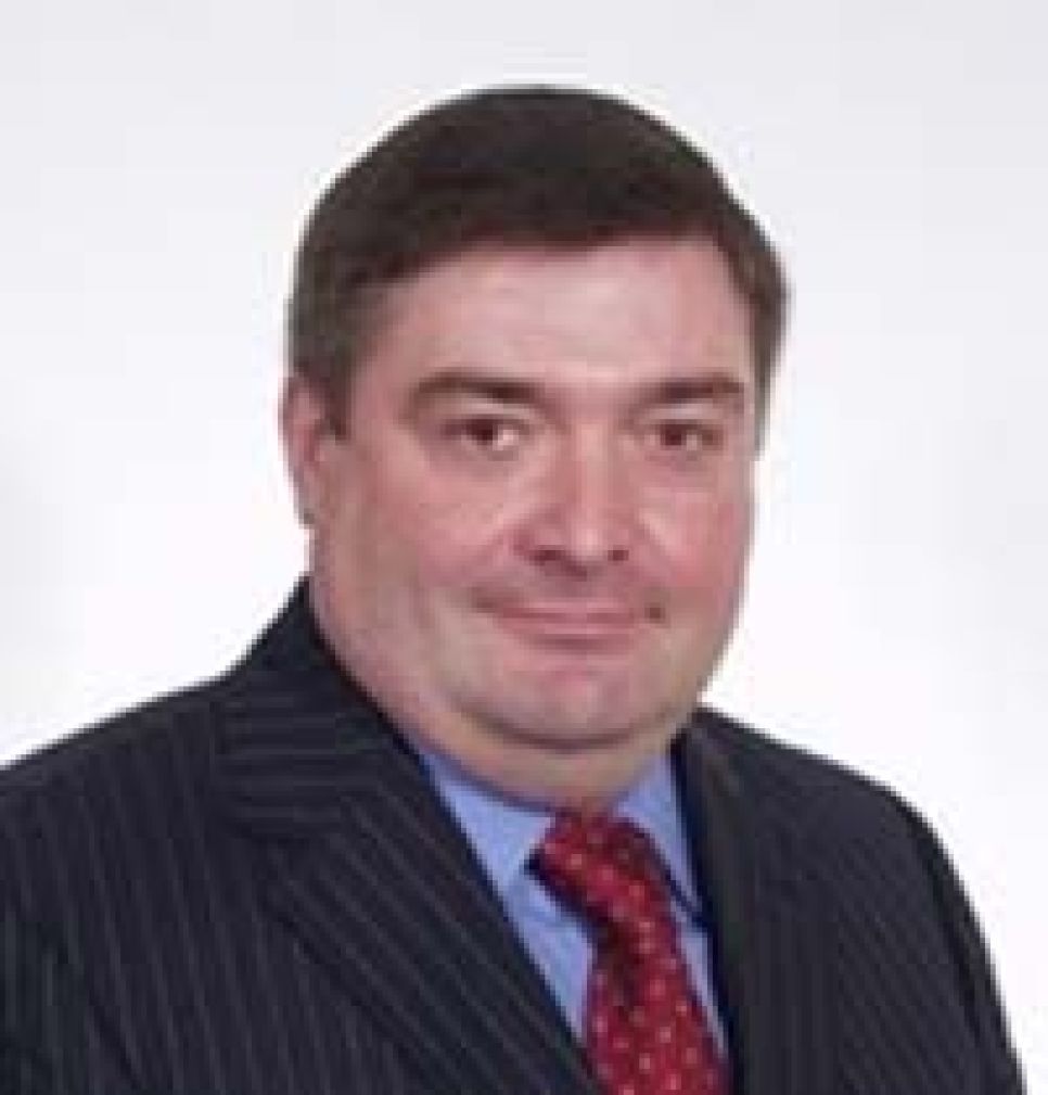 Реальный бизнесмен Олег Баварин осудил
злопыхателей, тявкающих из-за угла на губернатора Алтайского края
Александра Карлина.