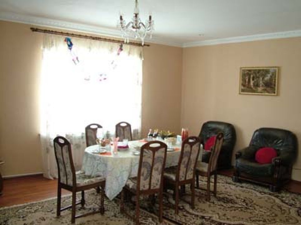 Продается коттедж в Барнауле, поселок Южный.