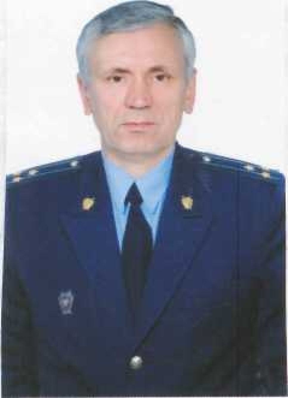 Начальник отдела кадров прокуратуры Алтайского края Сергей Голиков
стал заместителем крайпрокурора.