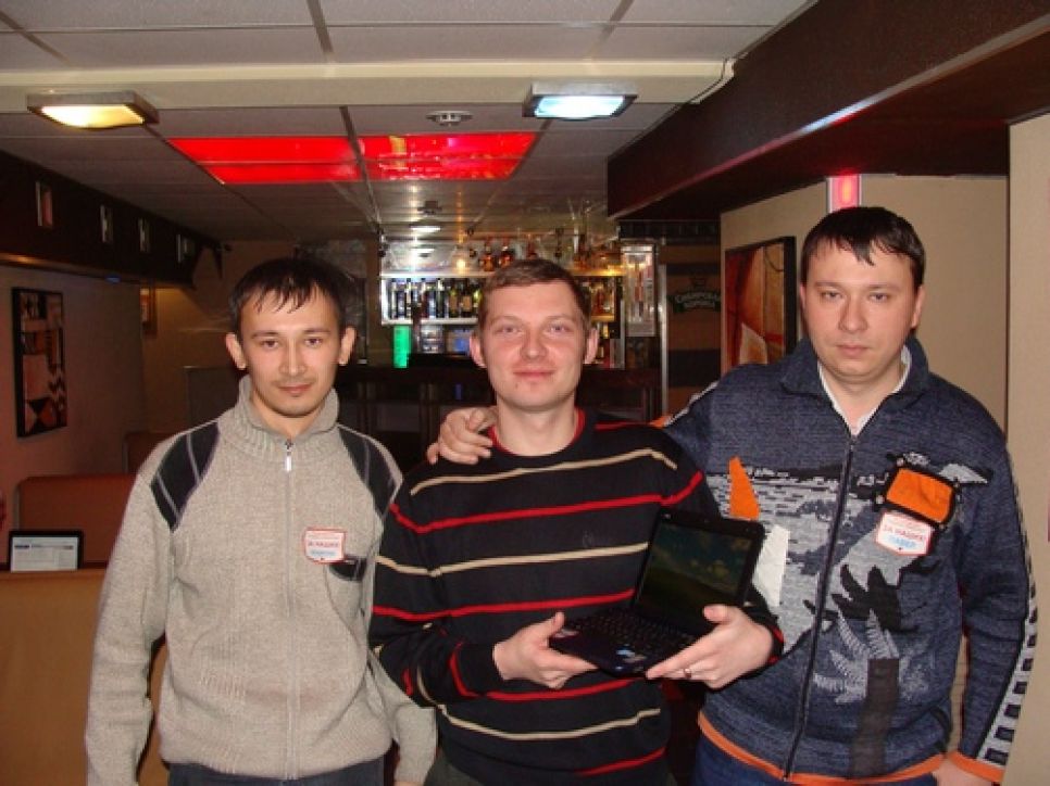 Барнаульские ветераны ВОВ увидели взятие Рейхстага в
виртуальной реальности.