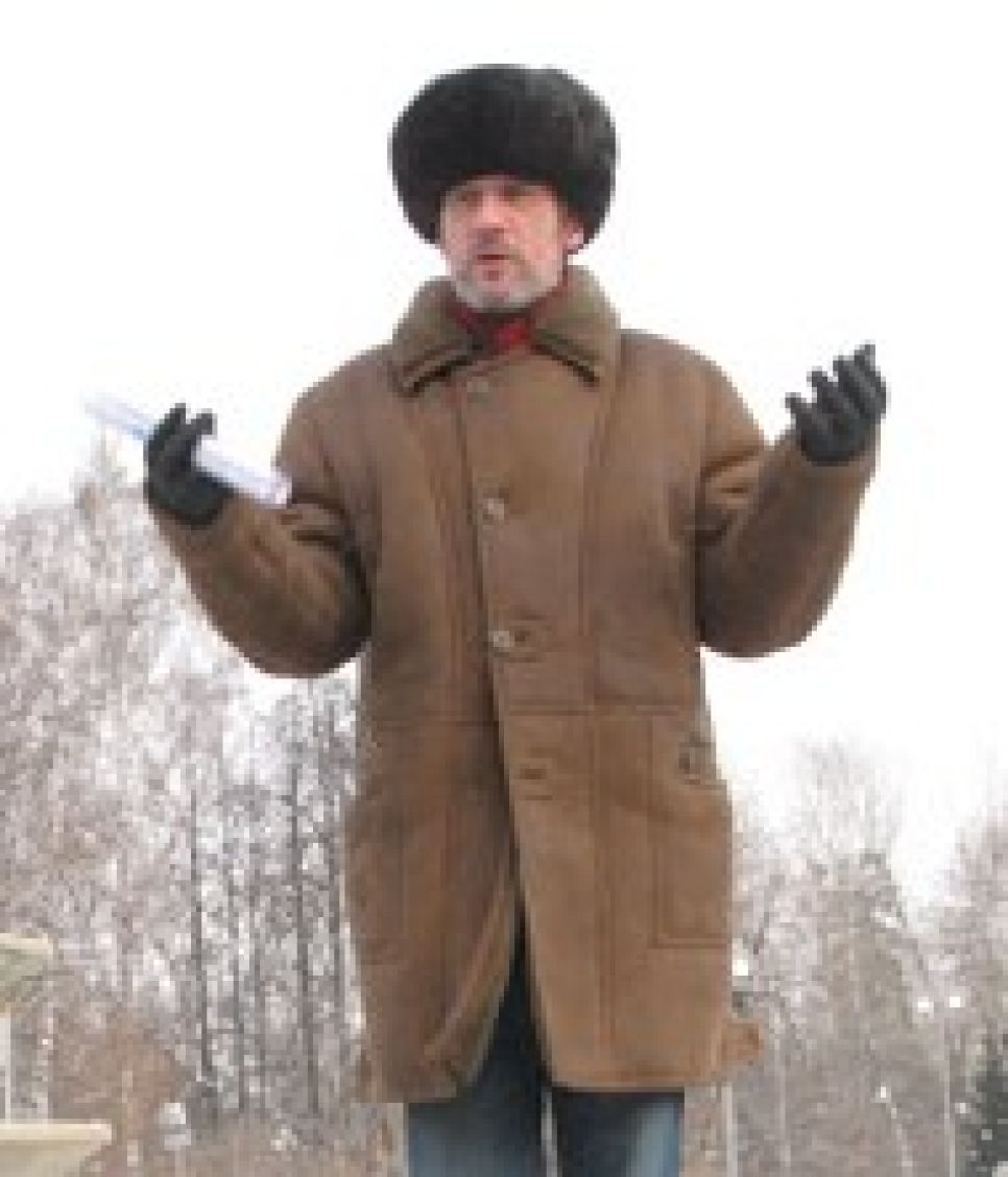 Сибирский губернатор-единоросс получил по лицу "за смерть
бабушки".